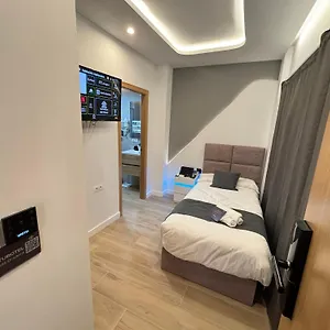 Hotel Futurotel Dreams